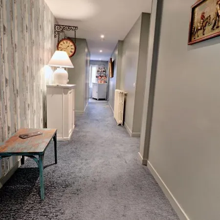 Logis De La Chapelle Hotel Milon-la-Chapelle