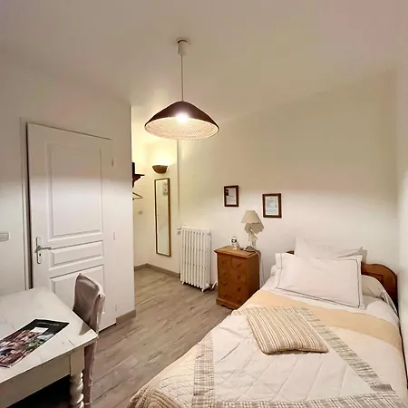 Logis De La Chapelle Hotel