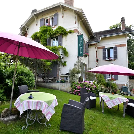 Logis De La Chapelle Hotel 3*