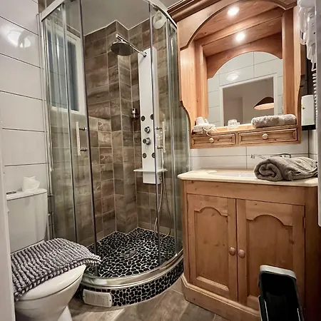 Logis De La Chapelle