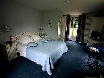 Hotel Logis De La Chapelle