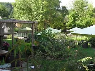 Hotel Logis De La Chapelle Milon-la-Chapelle