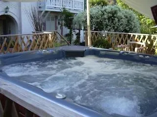 Logis De La Chapelle Hotel 3*