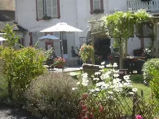 De La Chapelle Hotel 3*